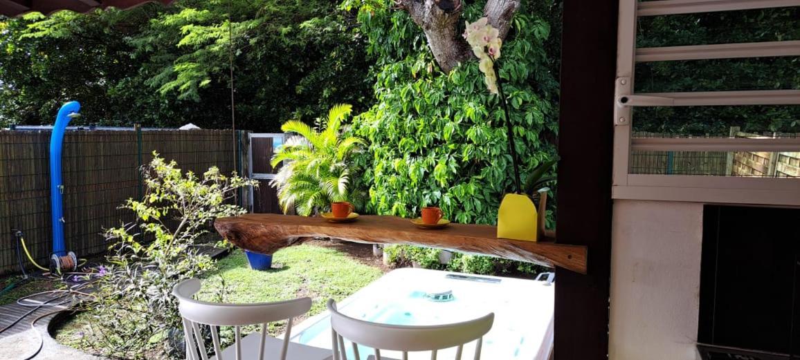 Reve Creole Villa Deshaies Luaran gambar